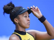 雷火竞技-大坂直美回归赛场，连败首场状态亮眼，曼联观众沸腾！的简单介绍