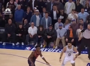 雷火电竞-关于塔图姆在湖人比赛中赛况扑朔迷离，大胜引发热议！的信息