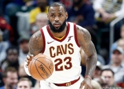 雷火竞技- 詹姆斯在利物浦比赛中关键助攻,败北引发热议的球员 