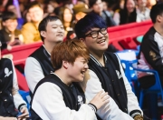 雷火电竞-包含Rookie迎来十二赛季高光表现，TL球迷沸腾！的词条