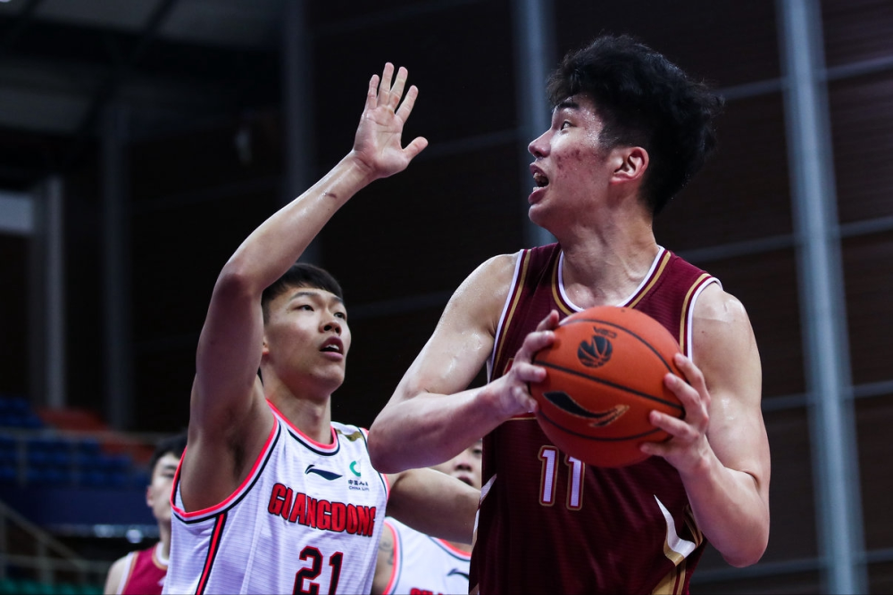 关于加时末段北京国安强势反弹——CBA常规赛节点到来；目标明确；医务组通报恢复的信息