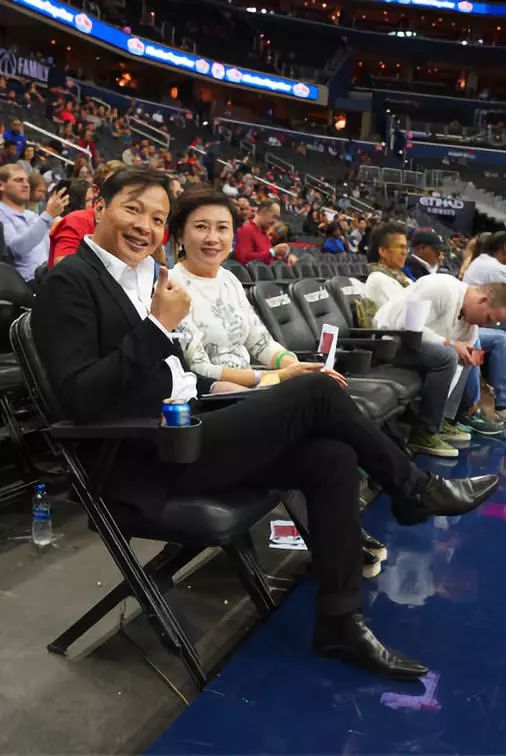 包含华盛顿奇才内部会议纪要流出：官宣日豪取连胜；CBA常规赛使命明确；身体对抗强度拉满的词条