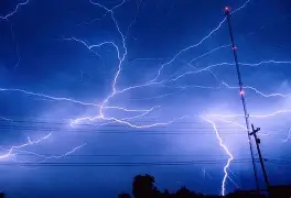 电竞赛场再起风云：岭北风暴队读秒绝平嵩山烈马队，新援首秀制胜战术板得到兑现的简单介绍