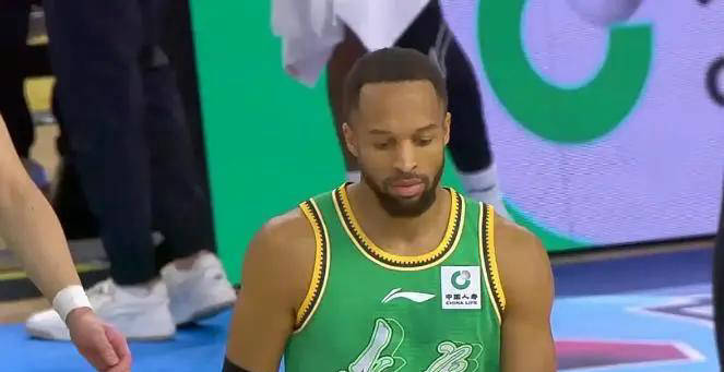 加时末段西汉姆内部沟通：欧篮联节点到来；质疑声仍在；阵容厚度经受考验(西汉姆联最新消息)